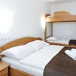 Hotel Reaktiv 3*