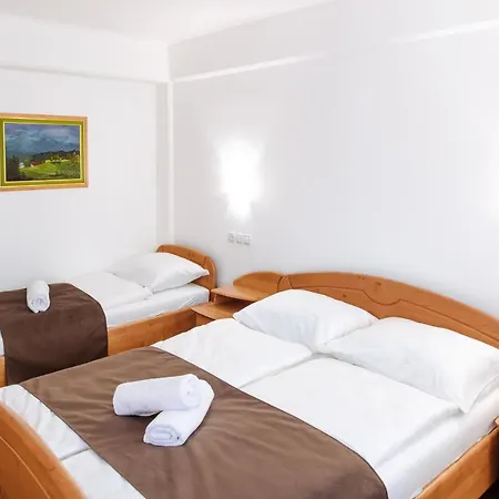 Reaktiv Hotel