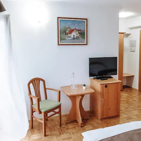Bed & Breakfast Reaktiv 3*