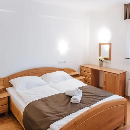 Hotel Reaktiv 3*
