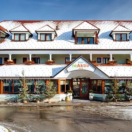 Reaktiv Hotel 3*