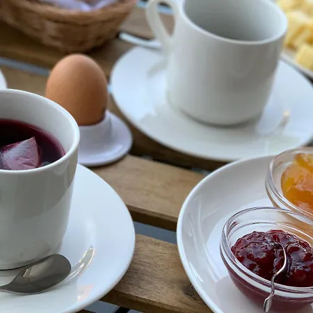 Hotel Bed & Breakfast Reaktiv 3*
